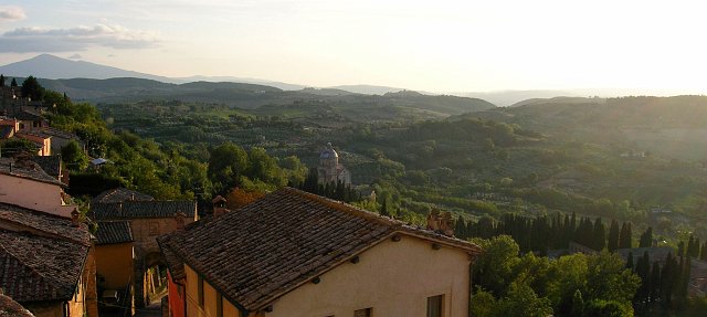 Foto 198 - da Montepulciano il Santuario della Madonna di S. Biagio.jpg